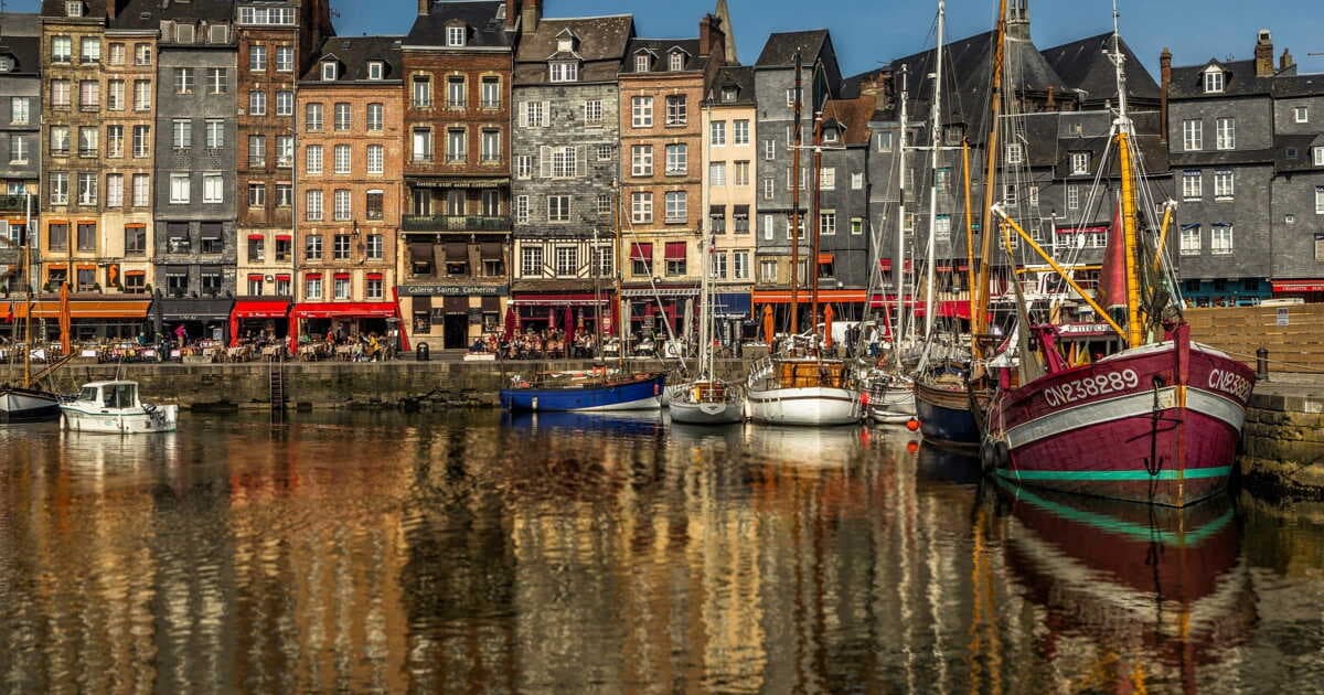 Top 10 villes les moins chères en Normandie en 2026 : classement du prix immobilier