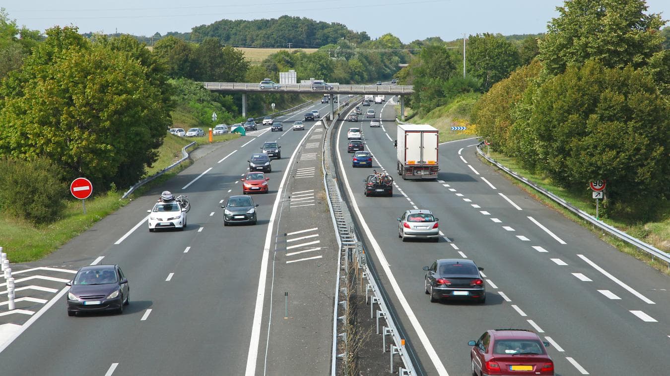 Travaux sur l’A13 : déviations, dates et impact sur le trafic (Guide complet 2026)
