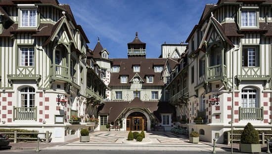 Top 10 des hôtels de charme et spas pour un week-end à Deauville ou Honfleur